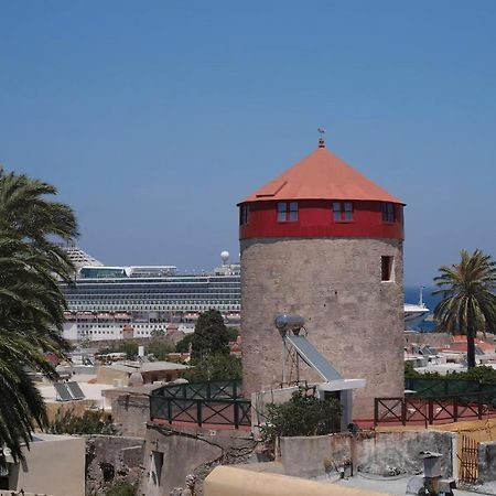 A Medieval Windmill Tower With Magnificent View Rhodes City エクステリア 写真
